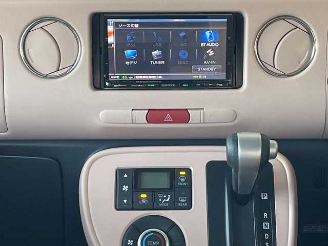 ダイハツ ミラ ココア プラスX 岐阜県 2014(平26)年 7.2万km ムースピンクパール /社外SDナビ/(FM/AM/フルセグTV/BT/USB/CD/DVD)/(LEDヘッドライト)/(セキュリティアラーム)/(純正フロアマット)/(ドアバイザー)/(ヘッドライトレベライザー)/(パワーウィンドウスイッチ)/(電動格納ミラー)/(オートエアコン)/(スマートキー)