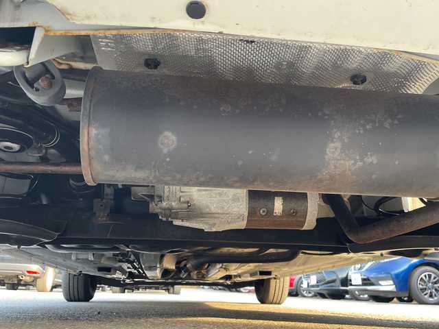 日産 ノート e－パワー B FOUR 道東・釧路十勝 2020(令2)年 0.9万km ホワイト 4WD/社外ナビ/・ワンセグ/CD/DVD/BT/ラジオ/アラウンドビューカメラ/デジタルインナーミラー/エマージェンシーブレーキ/レーンキープアシスト/プッシュスタート/スマートキー/冬タイヤ積込（スチール付）/フロアマット