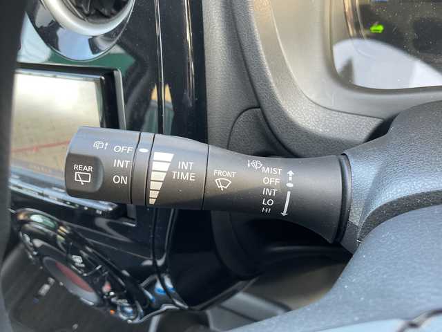 日産 ノート e－パワー B FOUR 道東・釧路十勝 2020(令2)年 0.9万km ホワイト 4WD/社外ナビ/・ワンセグ/CD/DVD/BT/ラジオ/アラウンドビューカメラ/デジタルインナーミラー/エマージェンシーブレーキ/レーンキープアシスト/プッシュスタート/スマートキー/冬タイヤ積込（スチール付）/フロアマット