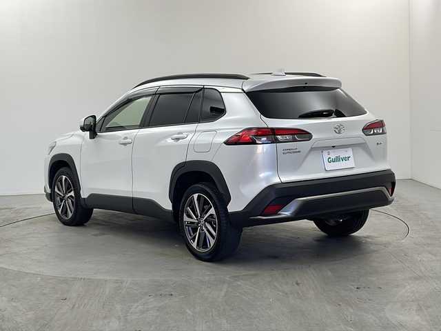 トヨタ カローラ クロス ハイブリッド Z 栃木県 2024(令6)年 3.5万km プラチナホワイトパールマイカ 純正ナビ/（BT/フルセグ/AM/FM/ミラーリング）/全周囲カメラ/衝突軽減システム/レーダークルーズコントロー/車線逸脱抑制機能/横滑り防止/クリアランナソー/ブラインドスポットモニター/電動リアゲート/パーキングサポート/前席シートヒーター/ビルトインETC2.0/電動格納ミラー/ステアリングスイッチ/純正アルミホイール/純正フロアマット/プッシュスタート/スマートキー/スペアキー