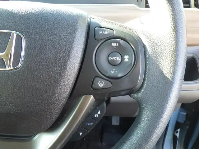 ホンダ フリード G ホンダセンシング 千葉県 2020(令2)年 6.4万km シーグラスブルーパール ホンダセンシング/・衝突軽減ブレーキ（CMBS）/・車線維持支援システム（LKAS）/・アダプティブクルーズコントロール（ACC）/・誤発進抑制機能/・後方誤発進抑制機能/両側パワースライドドア/前席シートヒーター/純正メモリーナビ/地デジTV/【DVD/CD再生機能　Bluetooth接続】/バックカメラ/ETC/ウインカーミラー/リアコーナーセンサー/Honda スマートキー