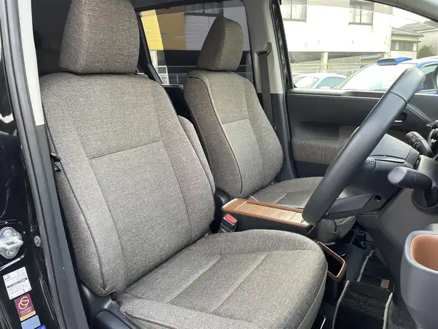 トヨタ シエンタ ハイブリッド Z 和歌山県 2023(令5)年 3.3万km ブラック ワンオーナー/PCS・LDA・PKSB・BSM・RCTA/純正メーカーナビ・フルセグTV・USB・Bluetooth/バックカメラ/両側パワースライドドア/レーダークルーズコントロール/クリアランスソナー/サイドミラーヒーター/セカンドシートCタイプ端子/スマートキー/スペアキー/保証書/取扱説明書