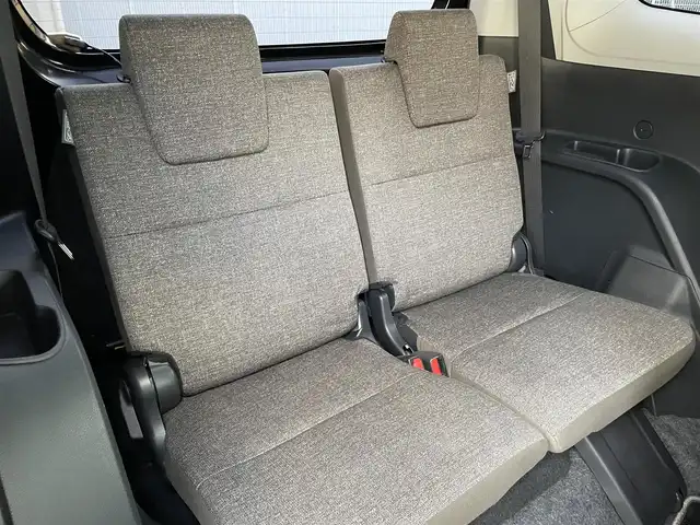 トヨタ シエンタ ハイブリッド Z 和歌山県 2023(令5)年 3.3万km ブラック ワンオーナー/PCS・LDA・PKSB・BSM・RCTA/純正メーカーナビ・フルセグTV・USB・Bluetooth/バックカメラ/両側パワースライドドア/レーダークルーズコントロール/クリアランスソナー/サイドミラーヒーター/セカンドシートCタイプ端子/スマートキー/スペアキー/保証書/取扱説明書