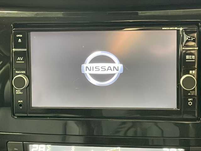 日産 エクストレイル 20X 広島県 2019(平31)年 4.5万km ブリリアントホワイトパール 純正ナビ/電動リアゲート/ＥＴＣ/フルセグ/ＬＥＤヘッドライト/コーナーセンサー/レーンキープアシスト/オートマチックハイビーム/ダウンヒルアシスト/ステアリングスイッチ/プッシュスタート/フォグランプ/エアバッグ(運転席/助手席)/純正18インチアルミホイール(225/60/R18)