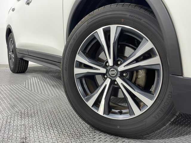 日産 エクストレイル 20X 広島県 2019(平31)年 4.5万km ブリリアントホワイトパール 純正ナビ/電動リアゲート/ＥＴＣ/フルセグ/ＬＥＤヘッドライト/コーナーセンサー/レーンキープアシスト/オートマチックハイビーム/ダウンヒルアシスト/ステアリングスイッチ/プッシュスタート/フォグランプ/エアバッグ(運転席/助手席)/純正18インチアルミホイール(225/60/R18)