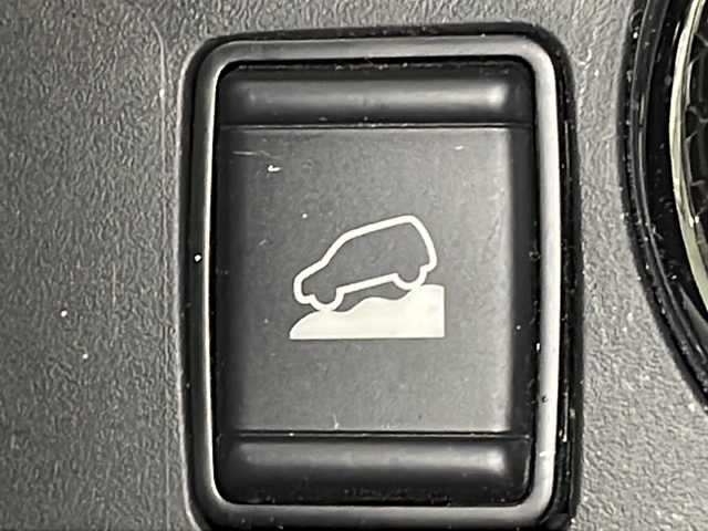 日産 エクストレイル 20X 広島県 2019(平31)年 4.5万km ブリリアントホワイトパール 純正ナビ/電動リアゲート/ＥＴＣ/フルセグ/ＬＥＤヘッドライト/コーナーセンサー/レーンキープアシスト/オートマチックハイビーム/ダウンヒルアシスト/ステアリングスイッチ/プッシュスタート/フォグランプ/エアバッグ(運転席/助手席)/純正18インチアルミホイール(225/60/R18)