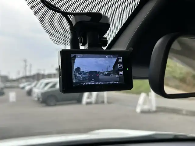 トヨタ ヤリスクロス G 富山県 2021(令3)年 3.6万km ブラックマイカ/ホワイトパールクリスタルシャイン 2トーン 純正メーカーナビ/フルセグTV/ツートンカラー/4WD/Bluetooth搭載/ドライブレコーダー前後/ETC/バックカメラ/レーダークルーズコントロール/コーナーセンサー前後/ブラインドスポットモニター/ダウンヒルアシストコントロール/レーンキープアシスト/純正スタッドレスタイヤ4本搭載/センターコンソール/オートライト/オートマチックハイビーム