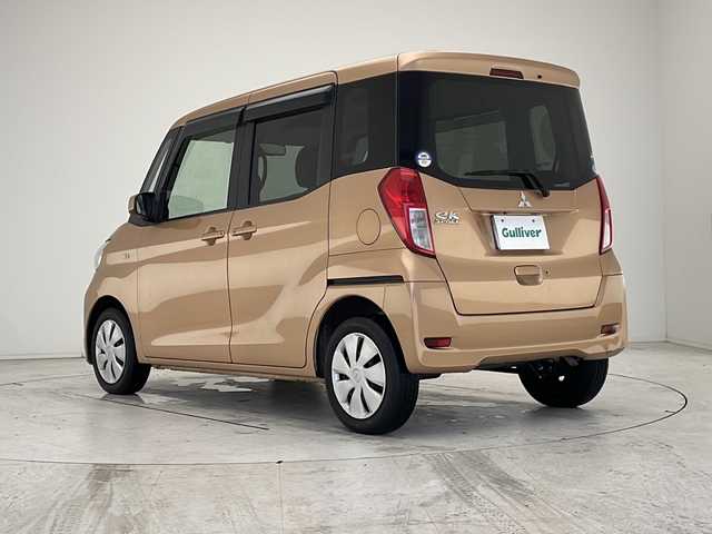 三菱 ｅＫスペース G 愛知県 2016(平28)年 5.1万km アンティークゴールドM ７インチSDナビ/フルセグ/CD/DVD/Bluetooth/バックカメラ/LEDヘッドライト/オートライト/パワースライドドア/ETC/アイドリングストップ/スマートキー/プッシュスタート