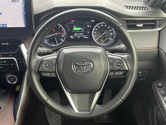 トヨタ ハリアー Z 岡山県 2020(令2)年 5.7万km プレシャスブラックパール パノラマルーフ/ＪＢＬプレミアムサウンド/純正１２．３インチナビ/【Bluetooth/フルセグTV/USB/AUX】/合皮ハーフレザー/衝突軽減ブレーキシステム/追従型クルーズコントロール/バックカメラ/ビルトインＥＴＣ２．０/ＬＥＤヘッドライト/オートハイビーム/デジタルインナーミラー/ワイヤレス充電/ドアミラーヒーター/ブラインドスポットモニター/ISOFIX/ステアリングスイッチ/ヘッドアップディスプレイ/チルトステアリング/シートリフター/スマートキー×2/取扱説明書/ナビ取扱説明書