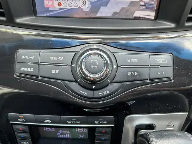 日産 エルグランド 250ハイウェイスターS 東京都 2015(平27)年 5.5万km ブリリアントホワイトパール ワンオーナー/純正メモリナビ/　フルセグTV/CD・DVD/Bluetooth/AM・FM/AUX/アラウンドビューモニター/クルーズコントロール/コーナーセンサー/ビルトインETC/パワーバックドア/センターデフロック/カーテンエアバック/ステアリングスイッチ/純正18インチアルミホイール/横滑り防止装置/純正LEDヘッドライト/フォグランプ/ドアバイザー/ウインカーミラー/プッシュスタート/スマートキー/電動格納ミラー/純正フロアマット/保証書/点検記録簿/取扱説明書