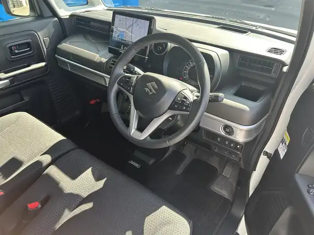 スズキ スペーシア ギア HYBRID XZ 滋賀県 2022(令4)年 4.8万km ピュアホワイトP 純正9インチナビ/両側パワースライドドア/全方位カメラ/バックカメラ/追従クルーズコントロール/コーナーセンサー/シートヒーター/LEDヘッドライト/レーンキープアシスト/オートマチックハイビーム/ルーフレール/Bluetooth/フルセグ/ipod/ビルトインETC/ステアリングリモコン/スマートキー/純正ドライブレコーダー