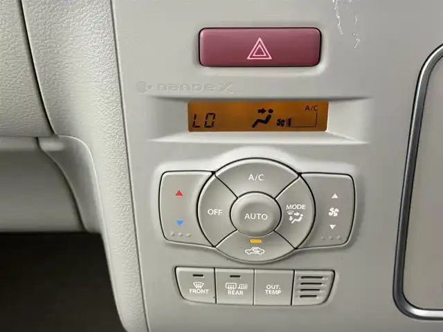 スズキ ラパン ＬＣ X 愛知県 2022(令4)年 3万km フォーンベージュメタリック/アーバンブラウン 2トーン 純正ディスプレイオーディオ/・Bluetooth/・Applecarplay/・AM/FM/ETC/バックカメラ/シートヒーター（D+N)/衝突軽減ブレーキ/LEDヘッドライト/オートライト/スマートキー/純正14インチAW/純正フロアマット/USB/スペアキー/ディライト