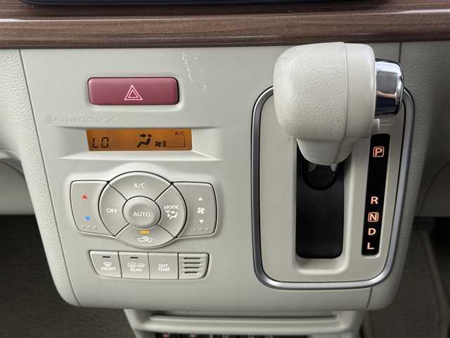 スズキ ラパン ＬＣ X 愛知県 2022(令4)年 3万km フォーンベージュメタリック/アーバンブラウン 2トーン 純正ディスプレイオーディオ/・Bluetooth/・Applecarplay/・AM/FM/ETC/バックカメラ/シートヒーター（D+N)/衝突軽減ブレーキ/LEDヘッドライト/オートライト/スマートキー/純正14インチAW/純正フロアマット/USB/スペアキー/ディライト