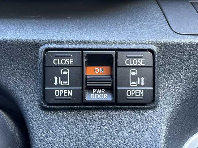 トヨタ シエンタ ハイブリッド G 東京都 2016(平28)年 7万km グリーンマイカM 純正SDナビ/【フルセグ・DVD再生可・CD・Bluetooth】/バックカメラ/ETC2.0/両側パワースライドドア/Toyota Safety Sense P/【プリクラッシュセーフティシステム・レーンディパーチャーアラート・オートマチックハイビーム・先行車発進お知らせ】/踏み間違い防止装置/横滑り防止機能/オートライト/前席シートヒーター/ステアリングスイッチ/フォグランプ/プッシュスタート/スマートキー/スペアキーあり/純正フロアマット/ドアバイザー/新車保証書/取扱説明書