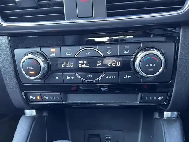 マツダ ＣＸ－５ XD Lパッケージ 道央・札幌 2016(平28)年 8.7万km ソニックシルバーM ４WD/BOSEサウンドシステム/純正SDナビ/BT/DVD/フルセグ/衝突被害軽減ブレーキ/横滑り防止装置/レーダークルーズコントロール/レーンキープアシスト/クリアランスソナー/ブラインドスポットモニター/バックカメラ/サイドカメラ/ビルトインETC/アイドリングストップ/前席パワーシート/D席メモリーシート/全席シートヒーター/レザーシート/革巻きステアリング/ステアリングリモコン/電動パーキング/自動防眩ミラー/MTモード付AT/プッシュスタート/スマートキー/LEDヘッドライト/オートライト/オートマチックハイビーム/フォグランプ/電動格納ミラー/ウィンカーミラー/純正フロアマット/ドアバイザー/スペアキー
