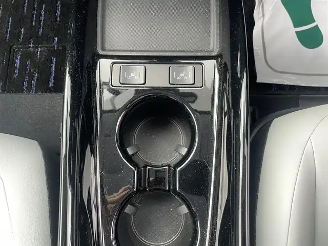 トヨタ プリウス A ツーリングセレクション 神奈川県 2020(令2)年 1.7万km 青