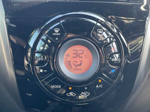 日産 ノート e－パワーオーテック FOUR 道東・釧路十勝 2019(令1)年 6万km ブリリアントホワイトパール 4WD/ワンオーナー/純正SDナビ/・フルセグ/CD/DVD/BT/ラジオ/アラウンドビューカメラ/インテリジェントルームミラー/クルーズコントロール/衝突軽減ブレーキ/レーンキープアシスト/コーナーセンサー/LEDヘッドライト/フォグランプ/純正15インチアルミホイール（サマー2024製）/ETC/フロアマット/ドアバイザー