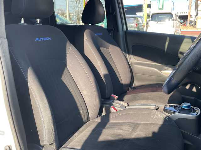 日産 ノート e－パワーオーテック FOUR 道東・釧路十勝 2019(令1)年 6万km ブリリアントホワイトパール 4WD/ワンオーナー/純正SDナビ/・フルセグ/CD/DVD/BT/ラジオ/アラウンドビューカメラ/インテリジェントルームミラー/クルーズコントロール/衝突軽減ブレーキ/レーンキープアシスト/コーナーセンサー/LEDヘッドライト/フォグランプ/純正15インチアルミホイール（サマー2024製）/ETC/フロアマット/ドアバイザー