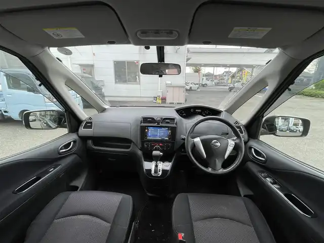 日産 セレナ ハイウェイS G Sハイブリッド 東京都 2013(平25)年 7.3万km スーパーブラック 7インチ純正ナビ/（CD/DVD/フルセグ）/Bluetooth/クルーズコントロール/プッシュスタート/オートライト/シフトロック機能/ETC/純正フロアマット/ドアバイザー/片側パワースライドドア/バックカメラ/社外スタットレスタイヤAR15インチ/盗難防止機能/スペアキー1本/スマートキー/保証書/取扱説明書