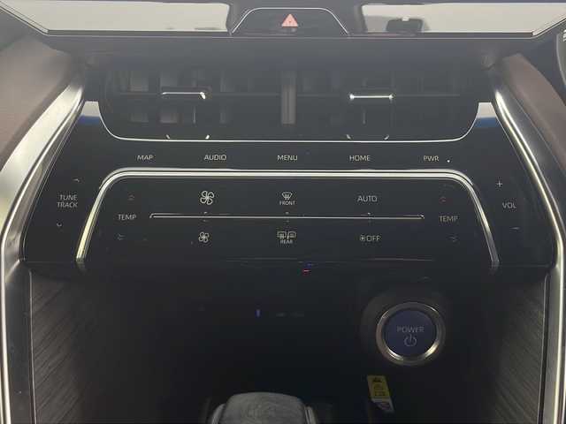 トヨタ ハリアー ハイブリッド Z レザーパッケージ 秋田県 2021(令3)年 4万km プレシャスブラックパール JBLプレミアムサウンドシステム/純正12.3インチナビ/　　BT/USB/フルセグテレビ/パノラミックビューモニター/レザーシート/シートヒーター/ベンチレーション/ステアリングヒーター/パワーバックドア/レーダークルーズコントロール/デジタルインナーミラー/置くだけ充電/ステリングスイッチ/スマートキー/ETC