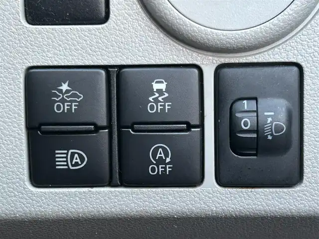 ダイハツ ミラ イース X SAⅢ 宮城県 2018(平30)年 4万km パールホワイトⅢ スマートアシストIII/純正SDナビ/【CD・DVD・SD・BT・フルセグTV】/バックカメラ/純正ドライブレコーダー/レーンキープアラート/衝突軽減ブレーキ/オートハイビーム/アイドリングストップ/ヘッドライトレベライザー/LEDヘッドライト/コーナーセンサー/フロアマット/ドアバイザー/電動格納ミラー/キーレス