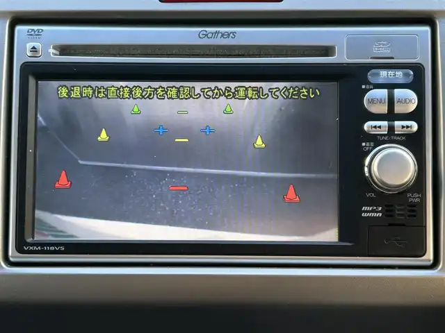 ホンダ フリード G ジャストセレクション 東京都 2012(平24)年 5.7万km プレミアムホワイトパール 純正メモリナビ（VXW-118VS）/ワンセグTV/Bluetooth/CD/DVD/FM/AM/VTR/バックカメラ/前方ドライブレコーダー/片側パワースライドドア/スペアキー/スマートキー/ウォークスルー/アイドリングストップ/電動格納ミラー/ウインカーミラー/純正フロアマット/ヘッドライトレベライザー/取扱説明書/保証書/記録簿