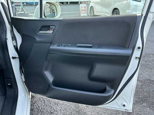 ホンダ フリード G ジャストセレクション 東京都 2012(平24)年 5.7万km プレミアムホワイトパール 純正メモリナビ（VXW-118VS）/ワンセグTV/Bluetooth/CD/DVD/FM/AM/VTR/バックカメラ/前方ドライブレコーダー/片側パワースライドドア/スペアキー/スマートキー/ウォークスルー/アイドリングストップ/電動格納ミラー/ウインカーミラー/純正フロアマット/ヘッドライトレベライザー/取扱説明書/保証書/記録簿