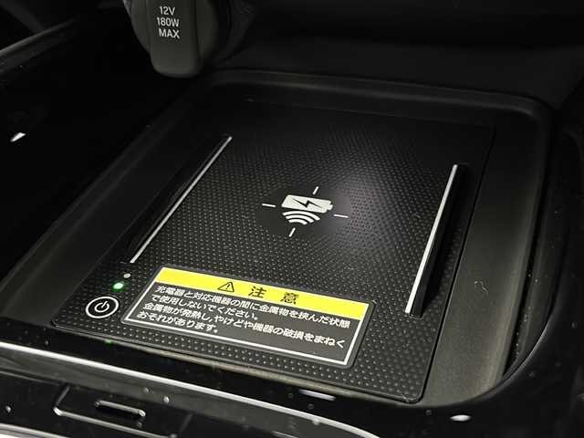 ホンダ ヴェゼル ハイブリッド e:HEV Z 岐阜県 2025(令7)年 0.1万km未満 パール 登録済未使用車/純正ディスプレイオーディオ/・ナビ/・フルセグ/・Bluetooth/・USB/バックカメラ/ホンダセンシング/ハーフレザーシート/シートヒーター/ハンドルヒーター/パワーバックドア/革巻きステアリング/パドルシフト/純正１８インチＡＷ/ビルトインETC2.0/プッシュスタート/スマートキー/LEDオートライト/フォグランプ/コーナーセンサー