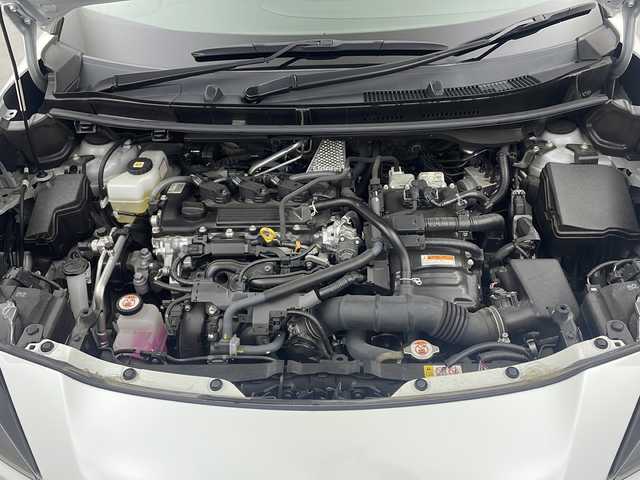 トヨタ ヤリスクロス ハイブリッド Z 三重県 2021(令3)年 2.8万km ホワイトパールクリスタルシャイン 禁煙車/純正9型ディスプレイオーディオ/全方位カメラ/トヨタセーフティセンス/レーダークルーズコントロール/レーンキープアシスト/ハーフレーザーシート/シートヒーター/オートハイビーム/ETC/ドライブレコーダー（前後）/コーナーセンサー