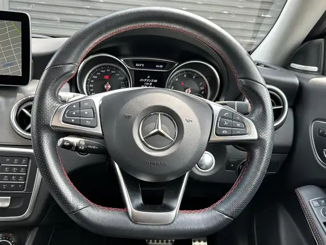 メルセデス・ベンツ ＣＬＡ１８０ Sブレイク AMG スタイル 宮崎県 2019(平31)年 4.8万km ポーラホワイト 純正ナビゲーション/・Bluetooth/・CD DVD/・バックカメラ/・フルセグTV/アンビエントライト/パノラミックルーフ/ハーマンカードン/ドライブレコーダー/ハーフレザー/・D/N席パワーシート/・D/N席シートヒーター/AMGパッケージ/レーダーセーフティ/パワーバックドア/アクティブクルーズコントロール