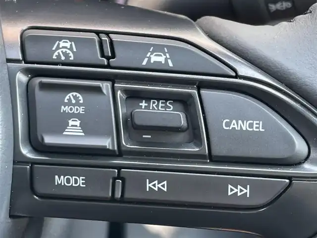 トヨタ シエンタ ハイブリッド Z 和歌山県 2024(令6)年 0.2万km ベージュ MC後モデル/10インチメーカーデイスプレーオーディオナビ/パノラミックビューカメラ/革巻きステアリング/ステアリングスイッチ/ステアリングヒーター/シートヒーター/両側パワースライドドア/LEDヘッドライト/ETC/フロアマット/100Ｖ