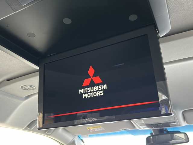 三菱 デリカＤ：５ シャモニー 三重県 2025(令7)年 0.1千km 白Ⅱ 登録済未使用車 /ALPINE11型ナビ /AIPINE12.8型後席モニター /バックカメラ/BSM /両側パワースライドドア/スペアキー /レーダークルーズコントロール/レーンキープアシスト/前席シートヒーター /パワーシート /ステアリングヒーター /ステアリングスイッチ/革巻きステアリング/パワーバックドア /オートハイビーム /オートライト/LEDヘッドライト/パドルシフト/禁煙車