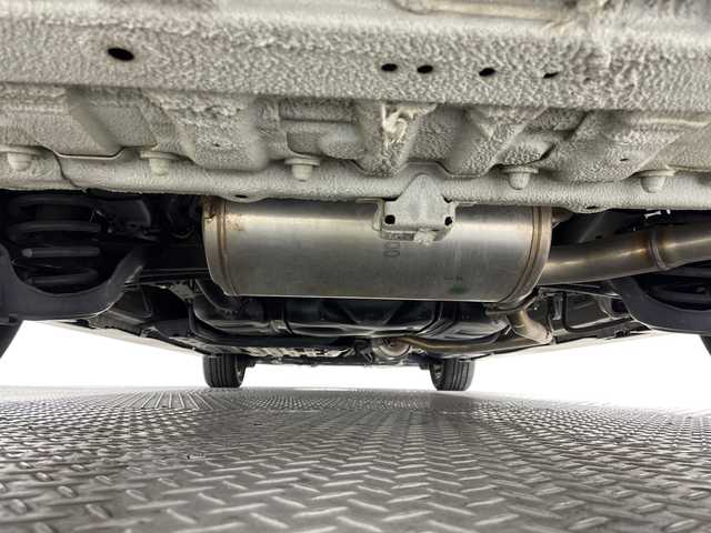 ホンダ ステップワゴン スパーダ クルスピセンシング 神奈川県 2018(平30)年 3.4万km プラチナホワイトパール 純正10型ナビ（VXV-197SWi）/純正フリップダウンモニター/バックカメラ/両側パワースライドドア/ホンダセンシング/衝突軽減ブレーキ(CMBS)/アダプティブクルーズコントロール（ACC)/車線維持支援システム/路外逸脱抑制機能/先行車発進お知らせ機能/前後ドライブレコーダー/パドルシフト/前席シートヒーター/ビルトインＥＴＣ/スマートキ/スペアキー