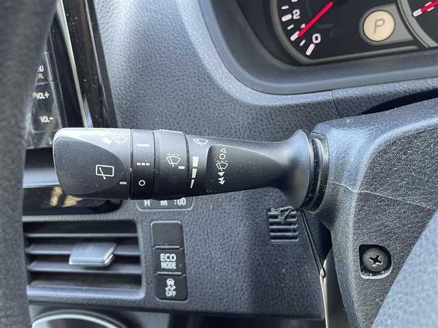 トヨタ ヴォクシー X 愛知県 2014(平26)年 8.9万km ブラック (株)IDOMが運営する【じしゃロン豊川店】の自社ローン専用車両になりますこちらは現金またはオートローンご利用時の価格です。自社ローンご希望の方は別途その旨お申付け下さい/純正SDナビ【NSZT-W64】/フルセグテレビ/バックモニター/Bluetooth/ビルトインETC/アイドリングストップ/片側パワースライドドア/LEDライト/取扱説明書（車両・ナビ）