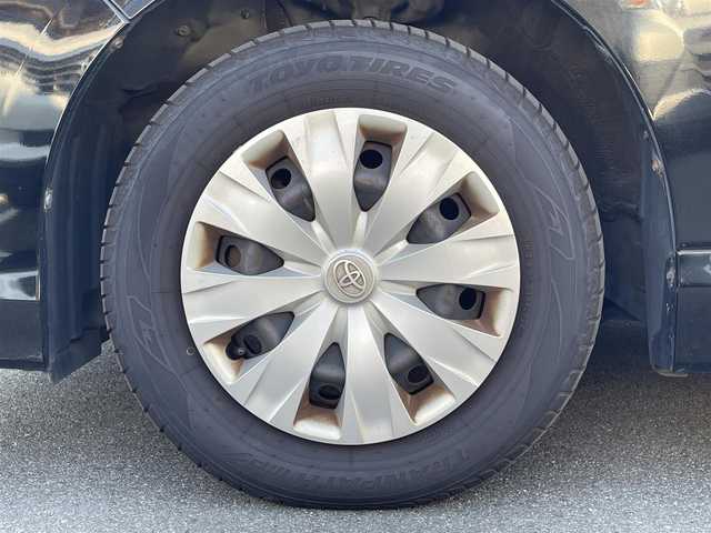 トヨタ ヴォクシー X 愛知県 2014(平26)年 8.9万km ブラック (株)IDOMが運営する【じしゃロン豊川店】の自社ローン専用車両になりますこちらは現金またはオートローンご利用時の価格です。自社ローンご希望の方は別途その旨お申付け下さい/純正SDナビ【NSZT-W64】/フルセグテレビ/バックモニター/Bluetooth/ビルトインETC/アイドリングストップ/片側パワースライドドア/LEDライト/取扱説明書（車両・ナビ）