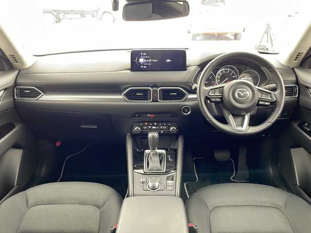 マツダ ＣＸ－５ XD プロアクティブ 兵庫県 2022(令4)年 2.5万km ソニックシルバーM ・純正ナビ/TV/Bluetooth/USB/スマートフォン連携/・全方位カメラ/・i-ACTIVSENSE（アイアクティブセンス）/・TCS（トラクションコントロールシステム）/・SBS（スマートブレーキサポート）/・SCBS（スマートシティブレーキサポート）/・HUD（ヘッドアップディスプレイ）/・BSM（ブラインドスポットモニター）/・i-stop/・ドライバーアテンションアラート/・レーダークルーズコントロール/・レーンキープアシストシステム/・コーナーセンサー/・パワーバックドア/・パワーシート（運転席）/・前席シートヒーター/・ステアリングヒーター/・パドルシフト/・純正19インチアルミホイール/・アダプティブLEDヘッドライト/・LEDライト/・ETC/・スマートキー