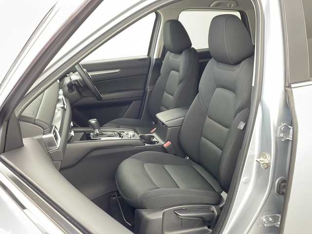 マツダ ＣＸ－５ XD プロアクティブ 兵庫県 2022(令4)年 2.5万km ソニックシルバーM ・純正ナビ/TV/Bluetooth/USB/スマートフォン連携/・全方位カメラ/・i-ACTIVSENSE（アイアクティブセンス）/・TCS（トラクションコントロールシステム）/・SBS（スマートブレーキサポート）/・SCBS（スマートシティブレーキサポート）/・HUD（ヘッドアップディスプレイ）/・BSM（ブラインドスポットモニター）/・i-stop/・ドライバーアテンションアラート/・レーダークルーズコントロール/・レーンキープアシストシステム/・コーナーセンサー/・パワーバックドア/・パワーシート（運転席）/・前席シートヒーター/・ステアリングヒーター/・パドルシフト/・純正19インチアルミホイール/・アダプティブLEDヘッドライト/・LEDライト/・ETC/・スマートキー