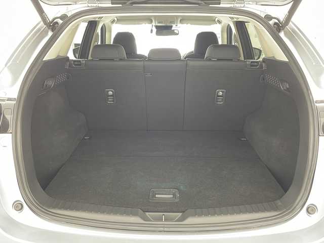 マツダ ＣＸ－５ XD プロアクティブ 兵庫県 2022(令4)年 2.5万km ソニックシルバーM ・純正ナビ/TV/Bluetooth/USB/スマートフォン連携/・全方位カメラ/・i-ACTIVSENSE（アイアクティブセンス）/・TCS（トラクションコントロールシステム）/・SBS（スマートブレーキサポート）/・SCBS（スマートシティブレーキサポート）/・HUD（ヘッドアップディスプレイ）/・BSM（ブラインドスポットモニター）/・i-stop/・ドライバーアテンションアラート/・レーダークルーズコントロール/・レーンキープアシストシステム/・コーナーセンサー/・パワーバックドア/・パワーシート（運転席）/・前席シートヒーター/・ステアリングヒーター/・パドルシフト/・純正19インチアルミホイール/・アダプティブLEDヘッドライト/・LEDライト/・ETC/・スマートキー