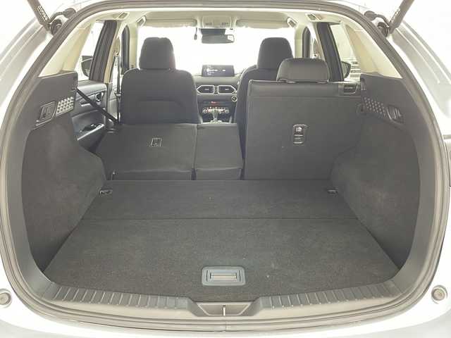 マツダ ＣＸ－５ XD プロアクティブ 兵庫県 2022(令4)年 2.5万km ソニックシルバーM ・純正ナビ/TV/Bluetooth/USB/スマートフォン連携/・全方位カメラ/・i-ACTIVSENSE（アイアクティブセンス）/・TCS（トラクションコントロールシステム）/・SBS（スマートブレーキサポート）/・SCBS（スマートシティブレーキサポート）/・HUD（ヘッドアップディスプレイ）/・BSM（ブラインドスポットモニター）/・i-stop/・ドライバーアテンションアラート/・レーダークルーズコントロール/・レーンキープアシストシステム/・コーナーセンサー/・パワーバックドア/・パワーシート（運転席）/・前席シートヒーター/・ステアリングヒーター/・パドルシフト/・純正19インチアルミホイール/・アダプティブLEDヘッドライト/・LEDライト/・ETC/・スマートキー