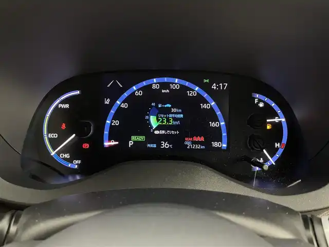 トヨタ ヤリスクロス ハイブリッド Z 福井県 2022(令4)年 2.2万km ブラックマイカ/ホワイトパールクリスタルシャイン 2トーン 純正ディスプレイオーディオ/【AM/FM/Bluetooth/フルセグTV】/全方位カメラ/ビルトインETC/トヨタセーフティセンス/・クルーズコントロール（追従有）/・車線逸脱警報機能/・衝突軽減ブレーキ/ハーフレザーシート/シートヒーター/ハンドルヒーター/プッシュスタート/スマートキー/オートライト/LEDヘッドライド