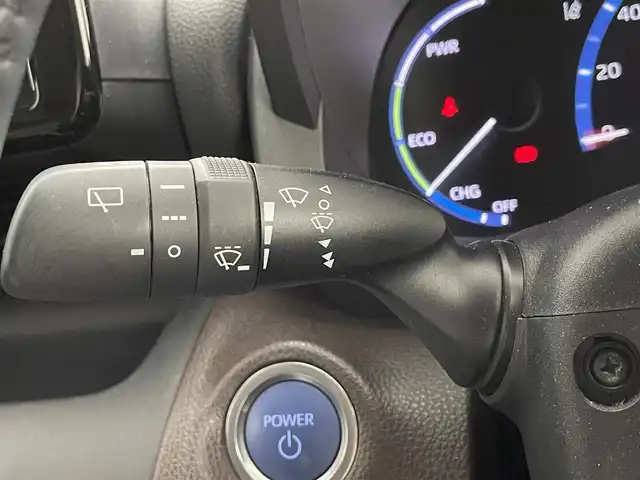 トヨタ ヤリスクロス ハイブリッド Z 福井県 2022(令4)年 2.2万km ブラックマイカ/ホワイトパールクリスタルシャイン 2トーン 純正ディスプレイオーディオ/【AM/FM/Bluetooth/フルセグTV】/全方位カメラ/ビルトインETC/トヨタセーフティセンス/・クルーズコントロール（追従有）/・車線逸脱警報機能/・衝突軽減ブレーキ/ハーフレザーシート/シートヒーター/ハンドルヒーター/プッシュスタート/スマートキー/オートライト/LEDヘッドライド