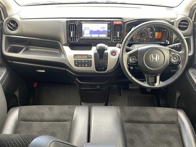 ホンダ Ｎ ＷＧＮ G スタイリッシュパッケージ 沖縄県 2015(平27)年 5.3万km プレミアムホワイトパールⅡ 純正ナビ（VXM-164VFi）/（フルセグＴＶ　ＤＶＤ　CD　SD　Ｂｌｕｅｔｏｏｔｈ）/クルーズコントロール/バックカメラ/ハーフレザーシート/シートヒーター/純正アルミホイール/オートライト/ステアリングリモコン/スマートキー/プッシュスタート/衝突軽減ブレーキ