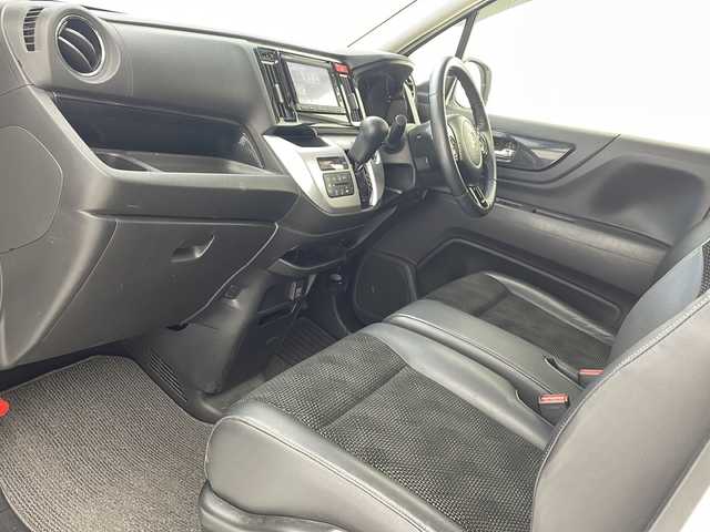 ホンダ Ｎ ＷＧＮ G スタイリッシュパッケージ 沖縄県 2015(平27)年 5.3万km プレミアムホワイトパールⅡ 純正ナビ（VXM-164VFi）/（フルセグＴＶ　ＤＶＤ　CD　SD　Ｂｌｕｅｔｏｏｔｈ）/クルーズコントロール/バックカメラ/ハーフレザーシート/シートヒーター/純正アルミホイール/オートライト/ステアリングリモコン/スマートキー/プッシュスタート/衝突軽減ブレーキ