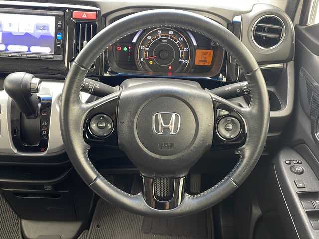 ホンダ Ｎ ＷＧＮ G スタイリッシュパッケージ 沖縄県 2015(平27)年 5.3万km プレミアムホワイトパールⅡ 純正ナビ（VXM-164VFi）/（フルセグＴＶ　ＤＶＤ　CD　SD　Ｂｌｕｅｔｏｏｔｈ）/クルーズコントロール/バックカメラ/ハーフレザーシート/シートヒーター/純正アルミホイール/オートライト/ステアリングリモコン/スマートキー/プッシュスタート/衝突軽減ブレーキ