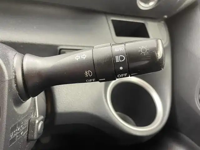 トヨタ シエンタ G 群馬県 2017(平29)年 6.4万km レッドマイカM 純正７インチナビ　バックカメラ　両側パワースライドドア　ＨＩＤライト　ステアリングリモコン　アイドリングストップ　横滑り防止装置　ドアバイザー　純正フロアマット　スマートキー　禁煙車