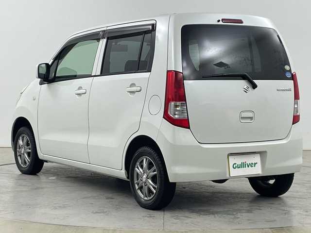 スズキ ワゴンＲ FX 岩手県 2012(平24)年 3.3万km パールホワイト ・4WD/・純正オーディオ/ETC/・シートヒーター/リモコンキー/・ヘッドライトレベライザー/・HIDライト/ドアバイザー/・電動格納ミラー/純正フロアマット/・積込夏タイヤ社外AWセット