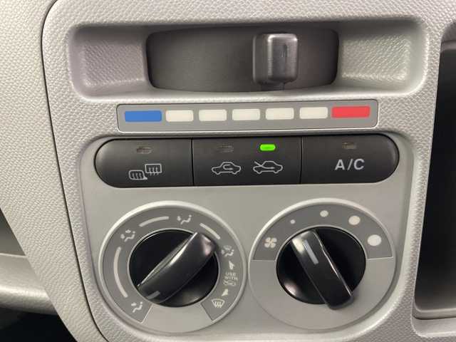 スズキ ワゴンＲ FX 岩手県 2012(平24)年 3.3万km パールホワイト ・4WD/・純正オーディオ/ETC/・シートヒーター/リモコンキー/・ヘッドライトレベライザー/・HIDライト/ドアバイザー/・電動格納ミラー/純正フロアマット/・積込夏タイヤ社外AWセット