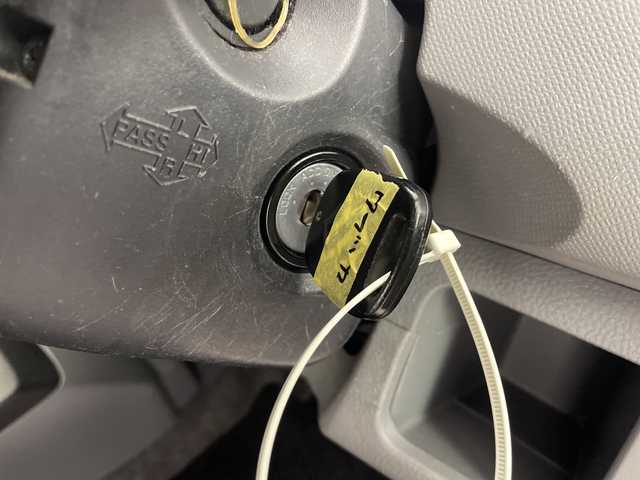 スズキ ワゴンＲ FX 岩手県 2012(平24)年 3.3万km パールホワイト ・4WD/・純正オーディオ/ETC/・シートヒーター/リモコンキー/・ヘッドライトレベライザー/・HIDライト/ドアバイザー/・電動格納ミラー/純正フロアマット/・積込夏タイヤ社外AWセット