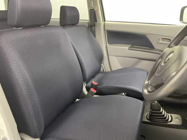 スズキ ワゴンＲ FX 岩手県 2012(平24)年 3.3万km パールホワイト ・4WD/・純正オーディオ/ETC/・シートヒーター/リモコンキー/・ヘッドライトレベライザー/・HIDライト/ドアバイザー/・電動格納ミラー/純正フロアマット/・積込夏タイヤ社外AWセット