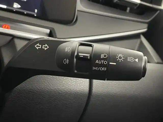 日産 オーラ G レザーエディション 埼玉県 2023(令5)年 1.3万km ピュアホワイトパール ＢＯＳＥ　純正９型ナビ　全方位　温シート　ＬＥＤ　本革　ＢＳＭ　液晶ミラー　ビルトインＥＴＣ２．０　前後ドライブレコーダー　プロパイロット　寒冷地仕様　ステアリングヒーター　フルセグＴＶ